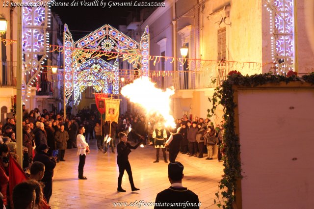 12 Novembre - Parata dei Vessilli